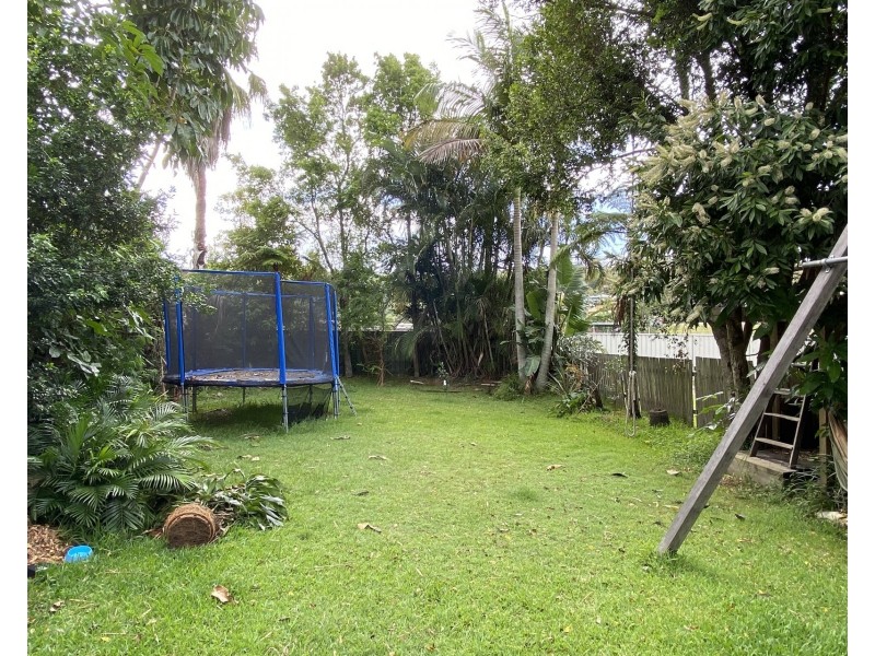 16 McLachlan Street, Maclean NSW 2463