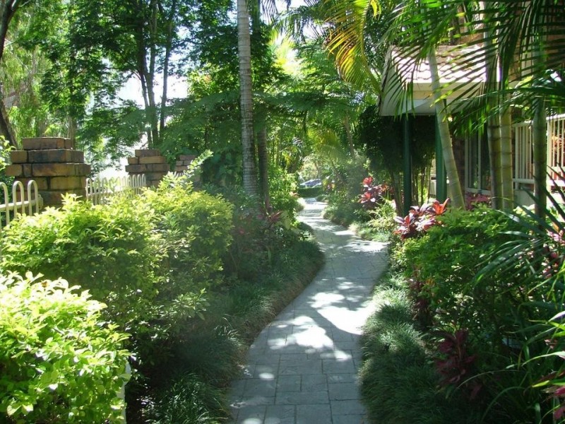 Unit 9 9 Ocean Street, Kirra QLD 4225