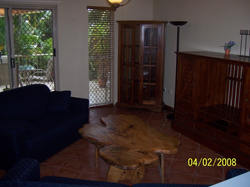 Unit 9 9 Ocean Street, Kirra QLD 4225