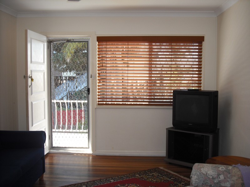 4/2 Haig Street, Kirra QLD 4225