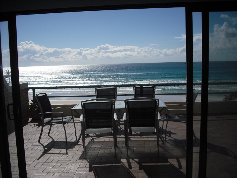 10/355 Golden Four Drive, Tugun QLD 4224