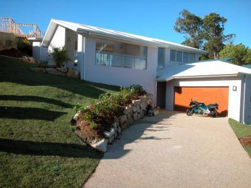 76 Botanical Cct, Banora Point NSW 2486