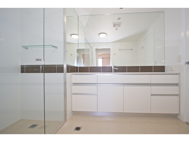 Coolangatta QLD 4225