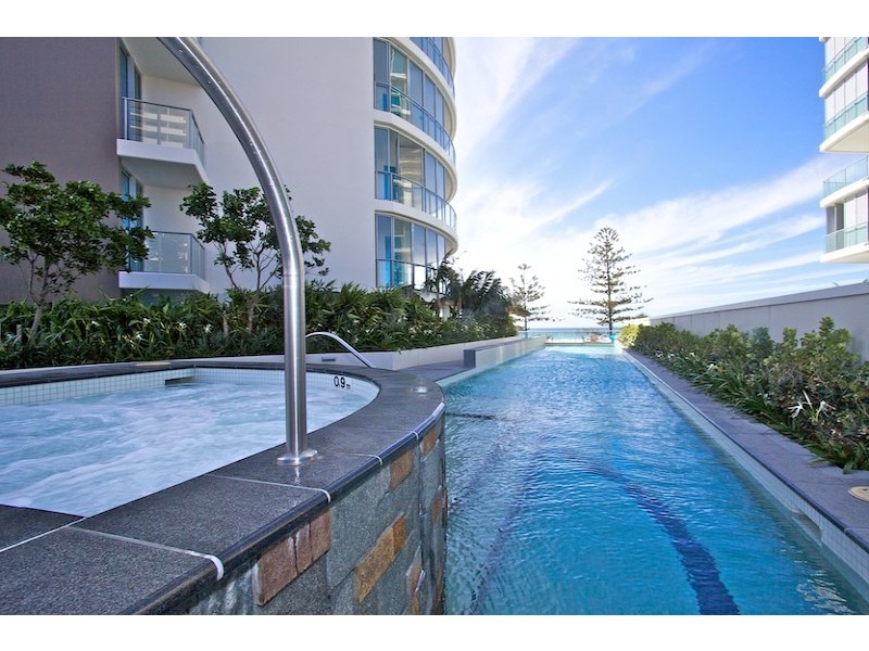 Coolangatta QLD 4225
