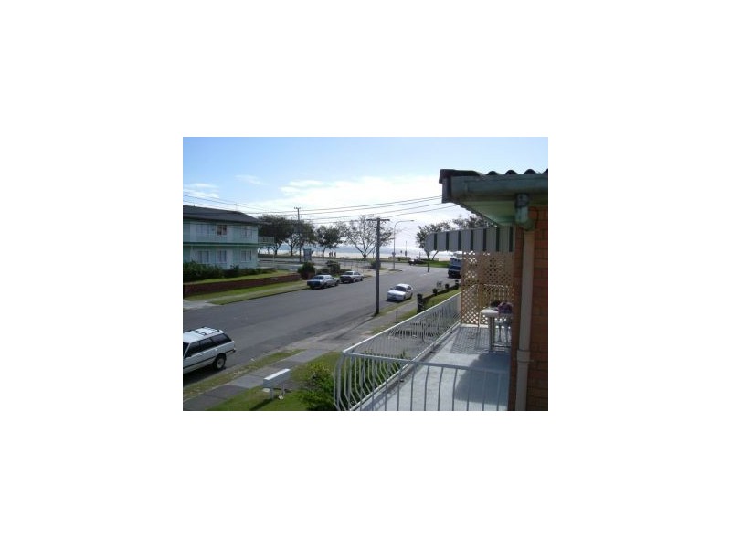 3/4 Haig St, Kirra QLD 4225