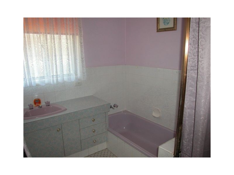 83 Sunset Boulevarde, Tweed Heads NSW 2485