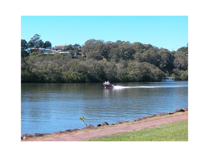 83 Sunset Boulevarde, Tweed Heads NSW 2485