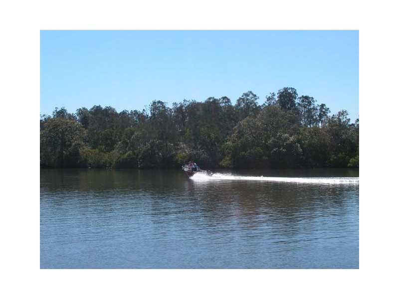 83 Sunset Boulevarde, Tweed Heads NSW 2485