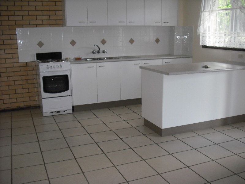 2/5 Station St, Tugun QLD 4224