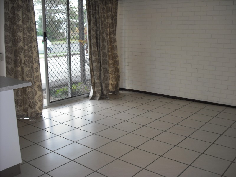 2/5 Station St, Tugun QLD 4224