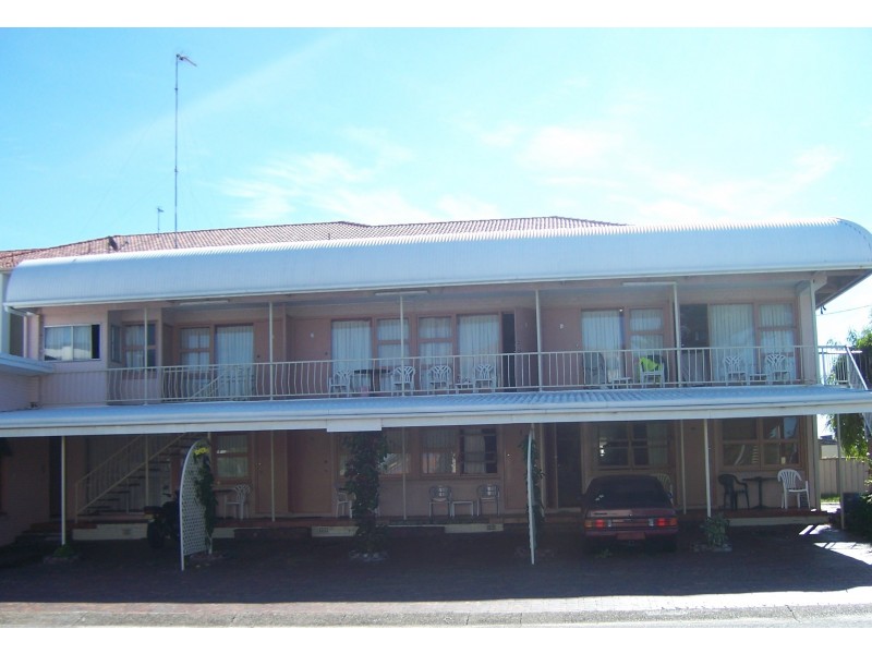 1/222 Pacific Parade, Bilinga QLD 4225