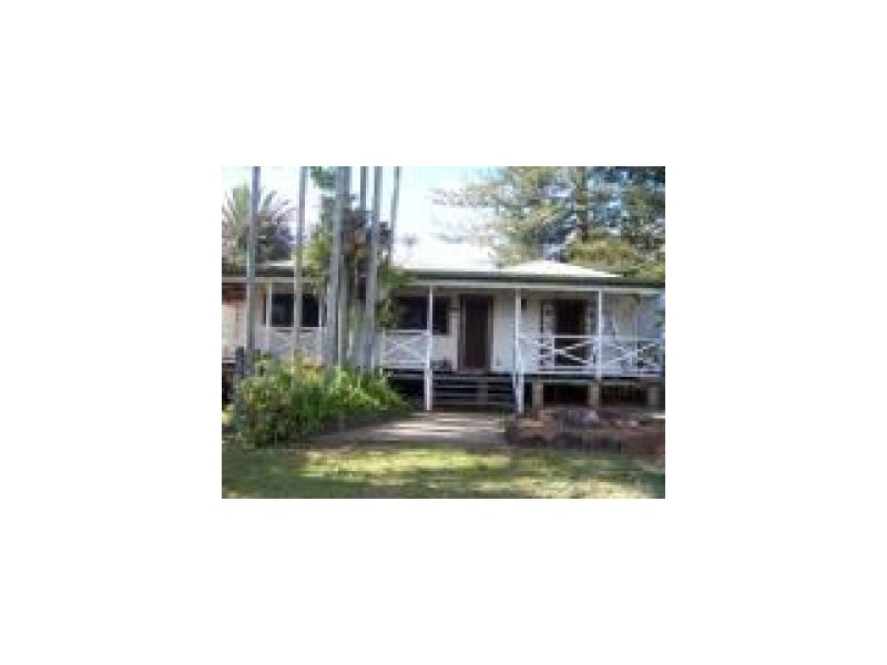 1 Anthony Avenue, Banora Point NSW 2486