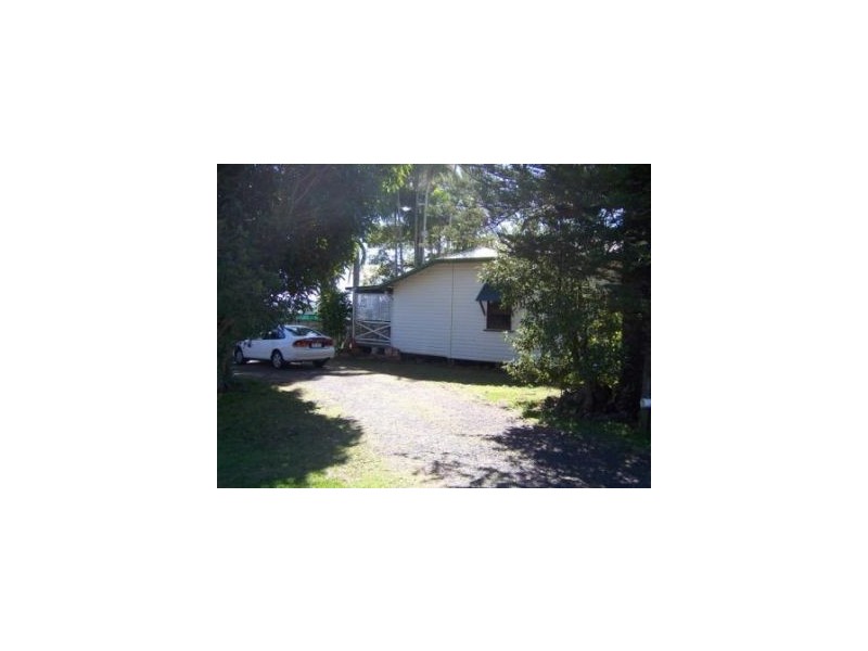 1 Anthony Avenue, Banora Point NSW 2486