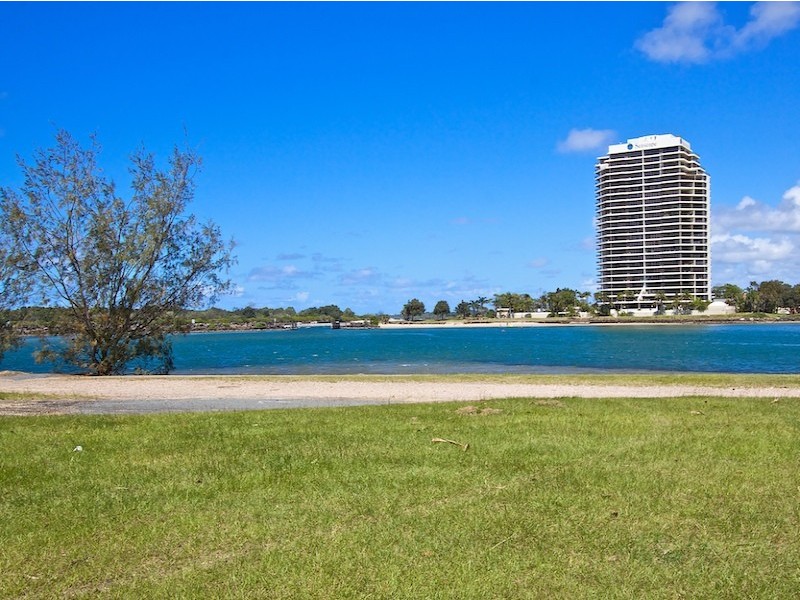 Coolangatta QLD 4225