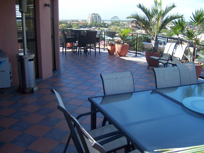 5/38 Tweed Street, Coolangatta QLD 4225