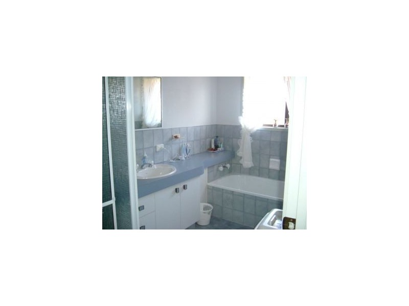 211 Nineteenth Avenue, Palm Beach QLD 4221