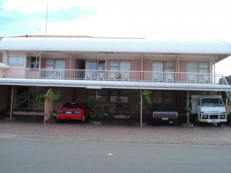 14/222 Pacific Parade, Bilinga QLD 4225