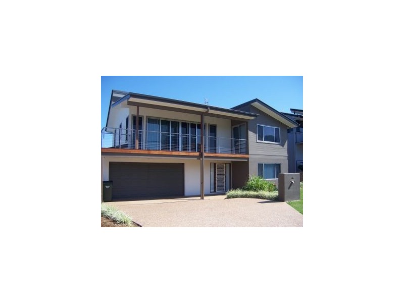 53 Bione Ave, Banora Point NSW 2486