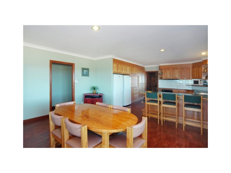 12 Champagne Drive, Tweed Heads South NSW 2486