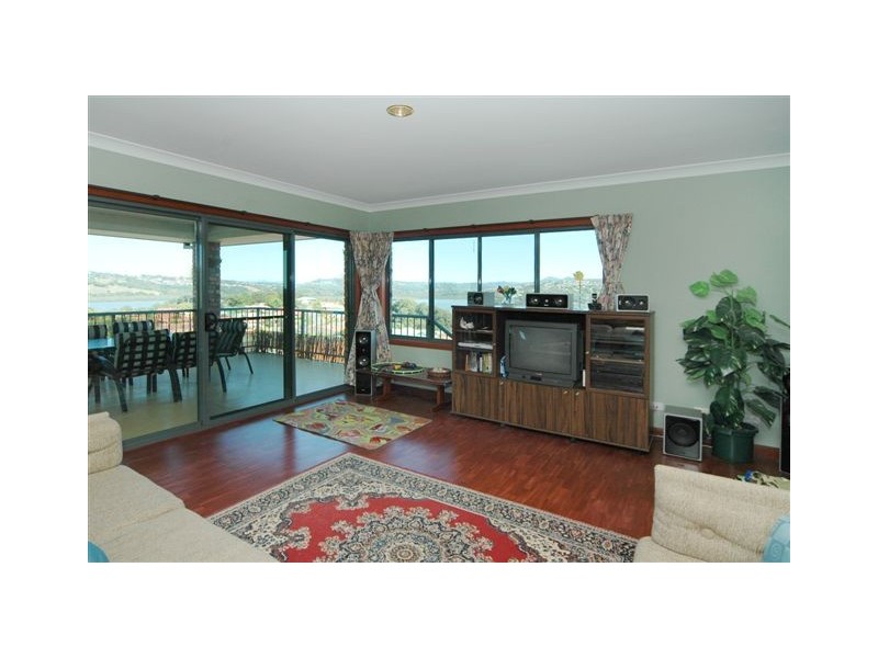 12 Champagne Drive, Tweed Heads South NSW 2486