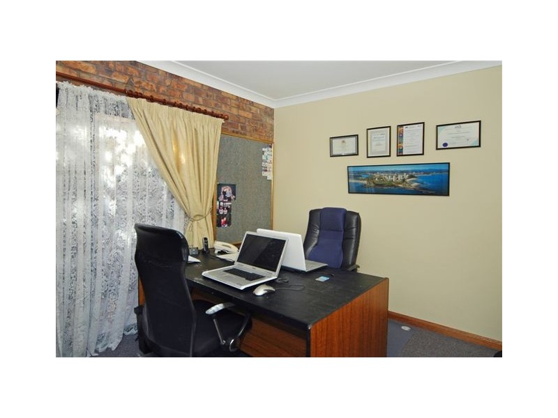 12 Champagne Drive, Tweed Heads South NSW 2486