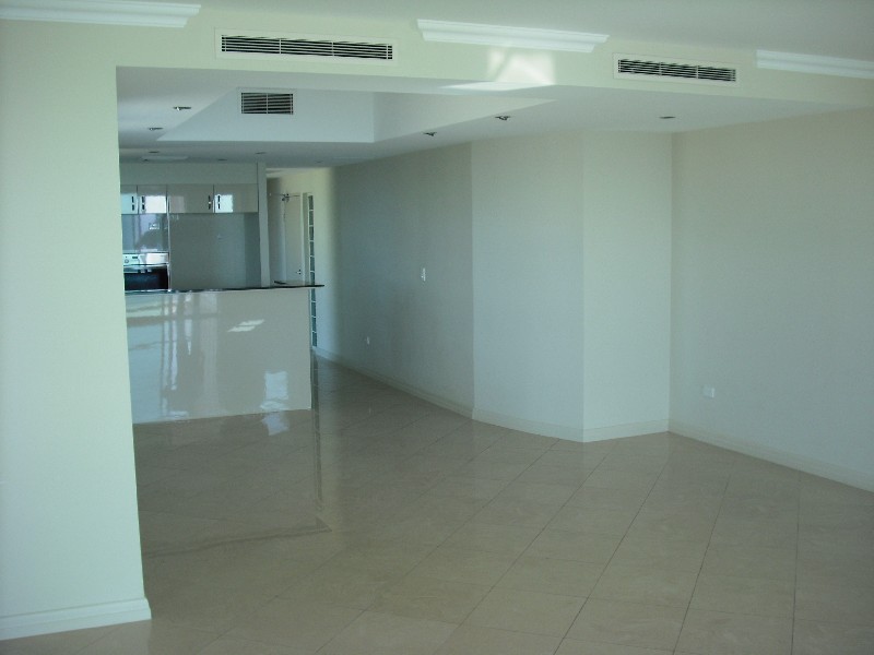 Bilinga QLD 4225