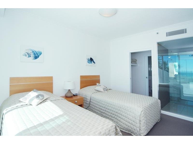 204 Reflection Tower One, Coolangatta QLD 4225