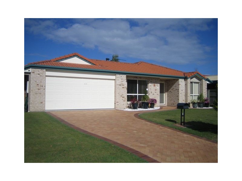 4 Glebe Place, Banora Point NSW 2486
