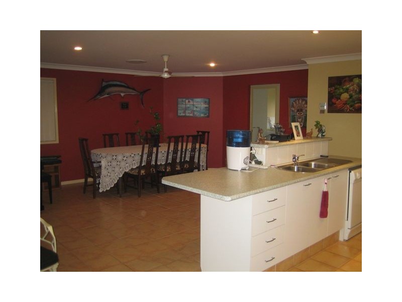 4 Glebe Place, Banora Point NSW 2486