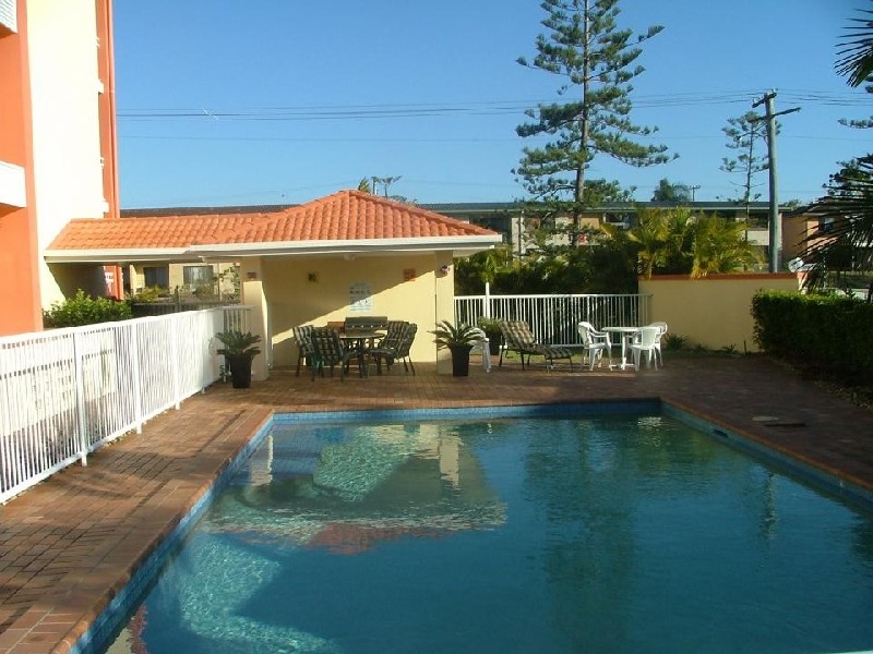 5/12 Pearl of Kirra, Douglas Street, Kirra QLD 4225