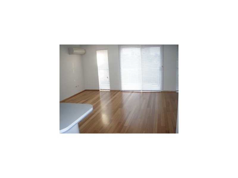 24/9 Ocean Street, Kirra QLD 4225