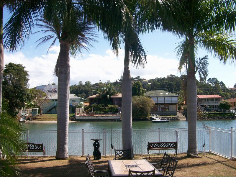 56 Jacaranda Ave, Tweed Heads West NSW 2485