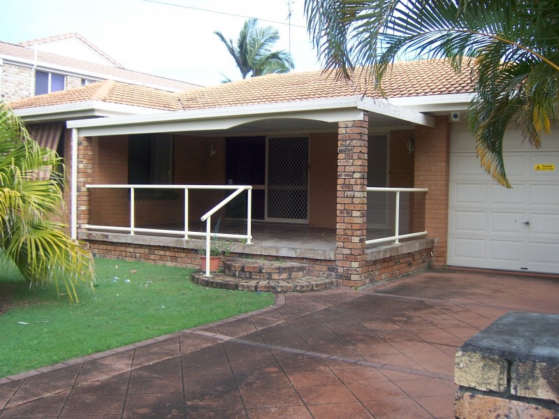 56 Jacaranda Ave, Tweed Heads West NSW 2485