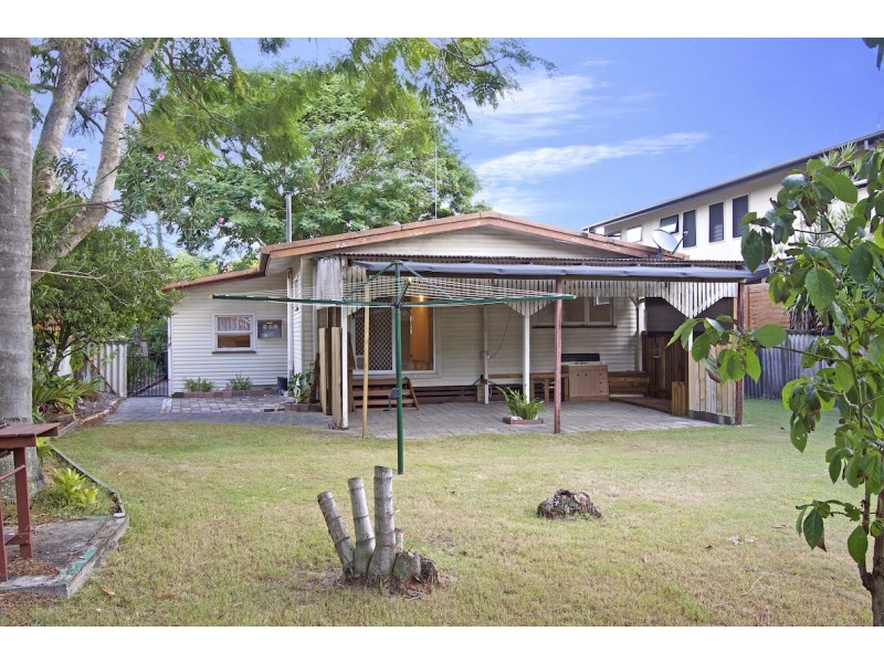 35 Binya Avenue, Kirra QLD 4225