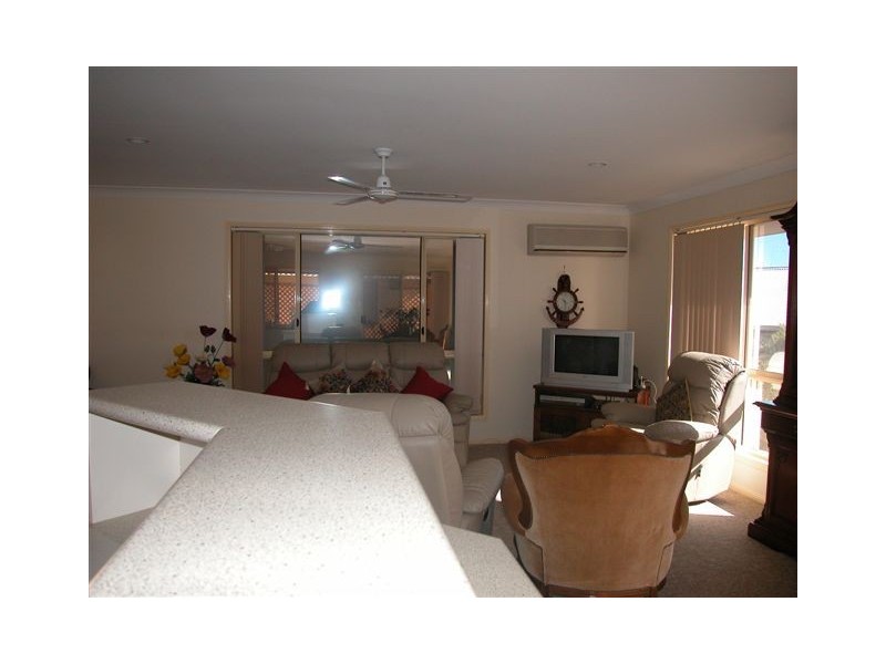 1/18 Satinash Drive, Banora Point NSW 2486