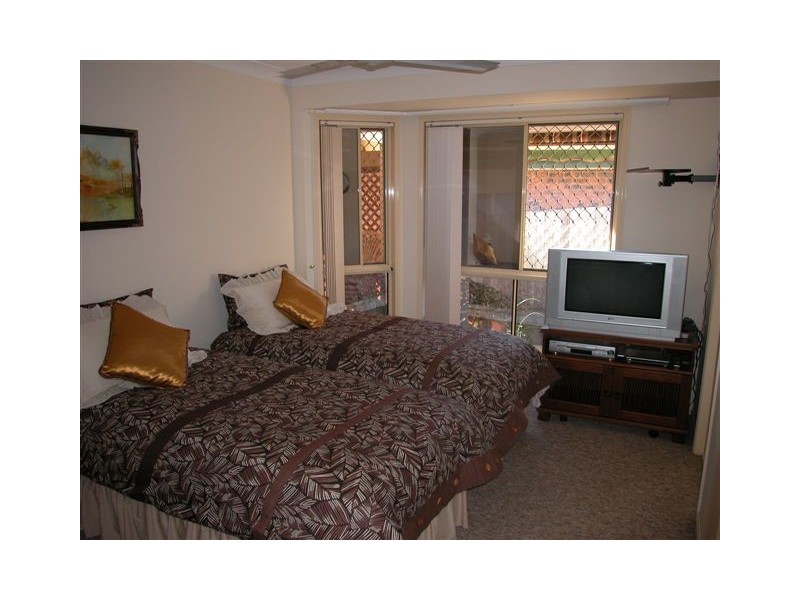 1/18 Satinash Drive, Banora Point NSW 2486