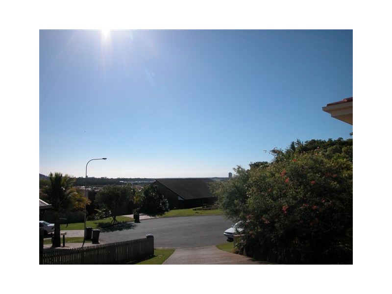 1/18 Satinash Drive, Banora Point NSW 2486