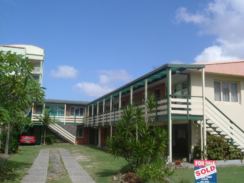 Unit 4 4 Johnston Street, Bilinga QLD 4225