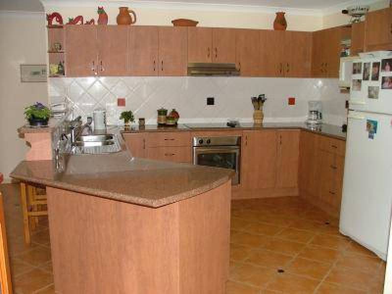 42 Baekea Drive, Elanora QLD 4221