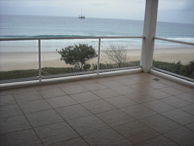 Unit 7 “Solaya” 397 Golden Four Drive, Bilinga QLD 4225