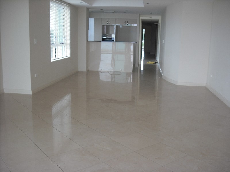 Unit 7 “Solaya” 397 Golden Four Drive, Bilinga QLD 4225