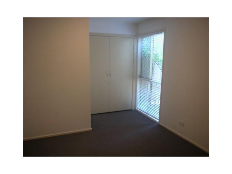 3/3  Winston Street, Kirra QLD 4225