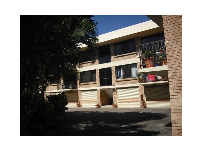 Unit 7 123 Golden Four Drive, Bilinga QLD 4225