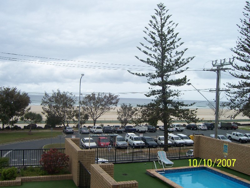Unit 12 “Centre Court” 34 Musgrave Street, Coolangatta QLD 4225