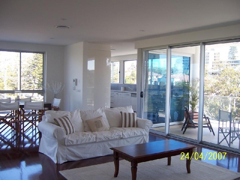 Rainbow Bay QLD 4225