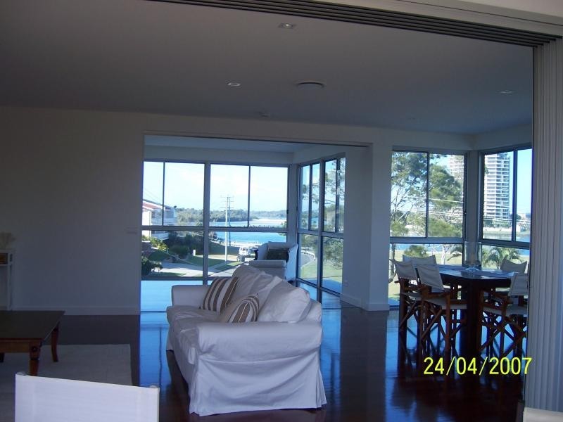 Rainbow Bay QLD 4225