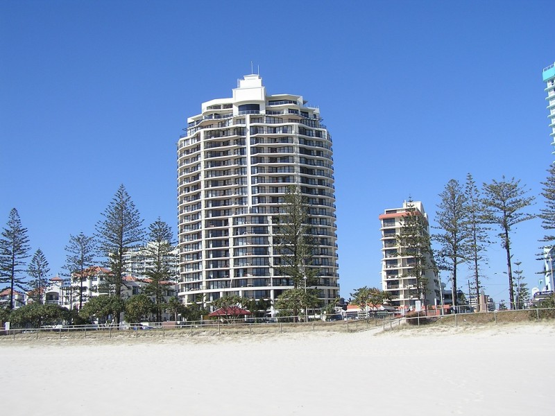 Unit 452 Calypso Plaza, Coolangatta QLD 4225