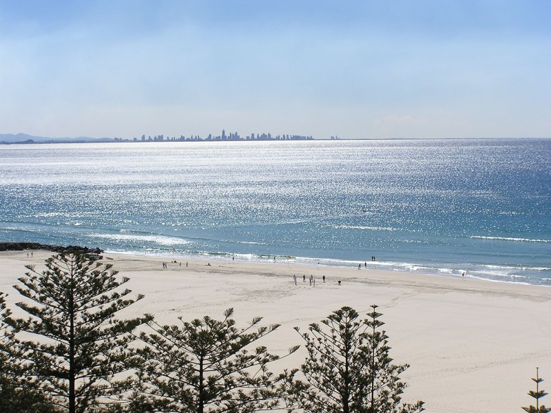 Unit 452 Calypso Plaza, Coolangatta QLD 4225