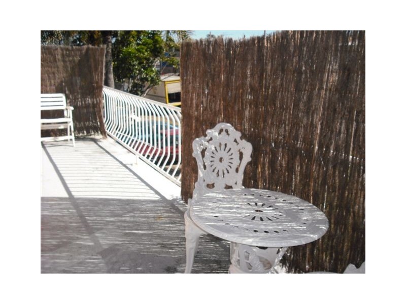 Unit 4 2 Haig Street, Kirra QLD 4225