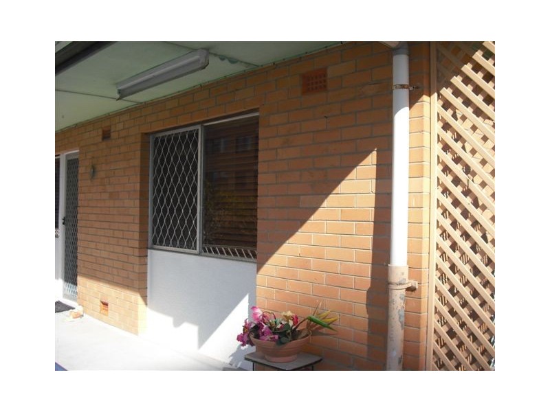 Unit 4 2 Haig Street, Kirra QLD 4225